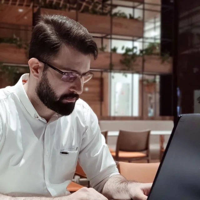 منصور